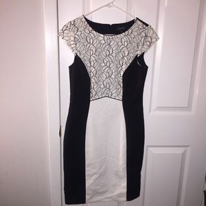 Tahari Size 6 Dress